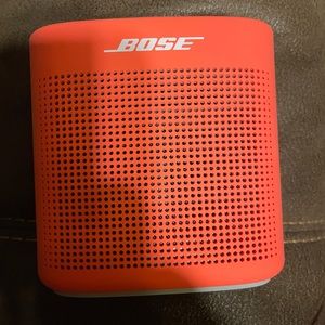 Bose Soundlink Bluetooth Portable Speaker II